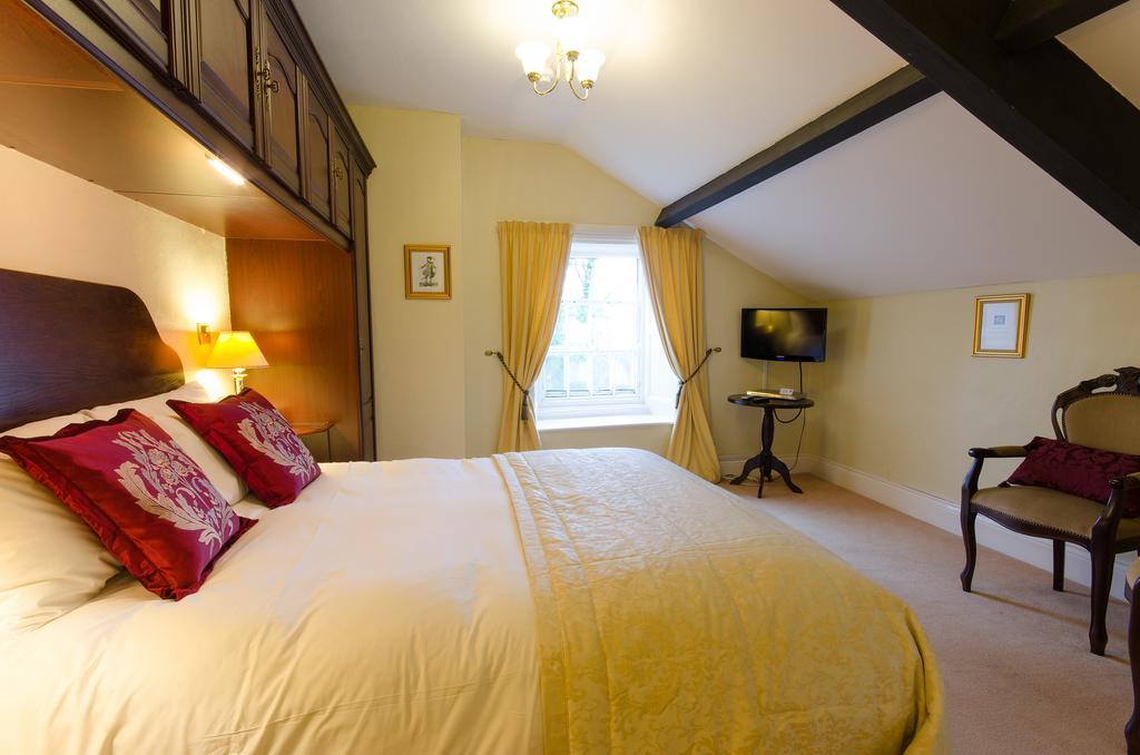 Lowbyer Manor Country House Олстон Номер фото